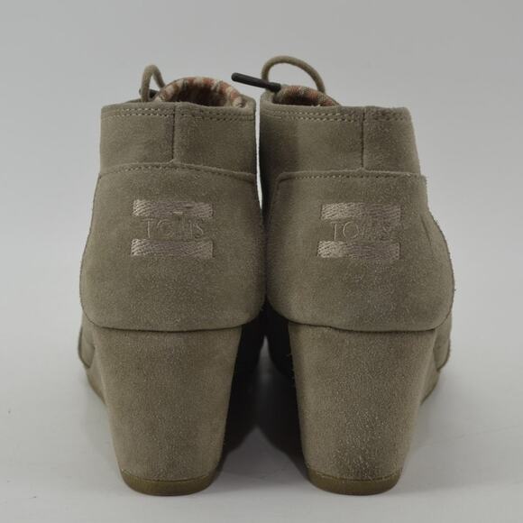 Women’s Taupe Suede Wedge Booties Lace-Up Ankle Boots Size 8 - Picture 6 of 11